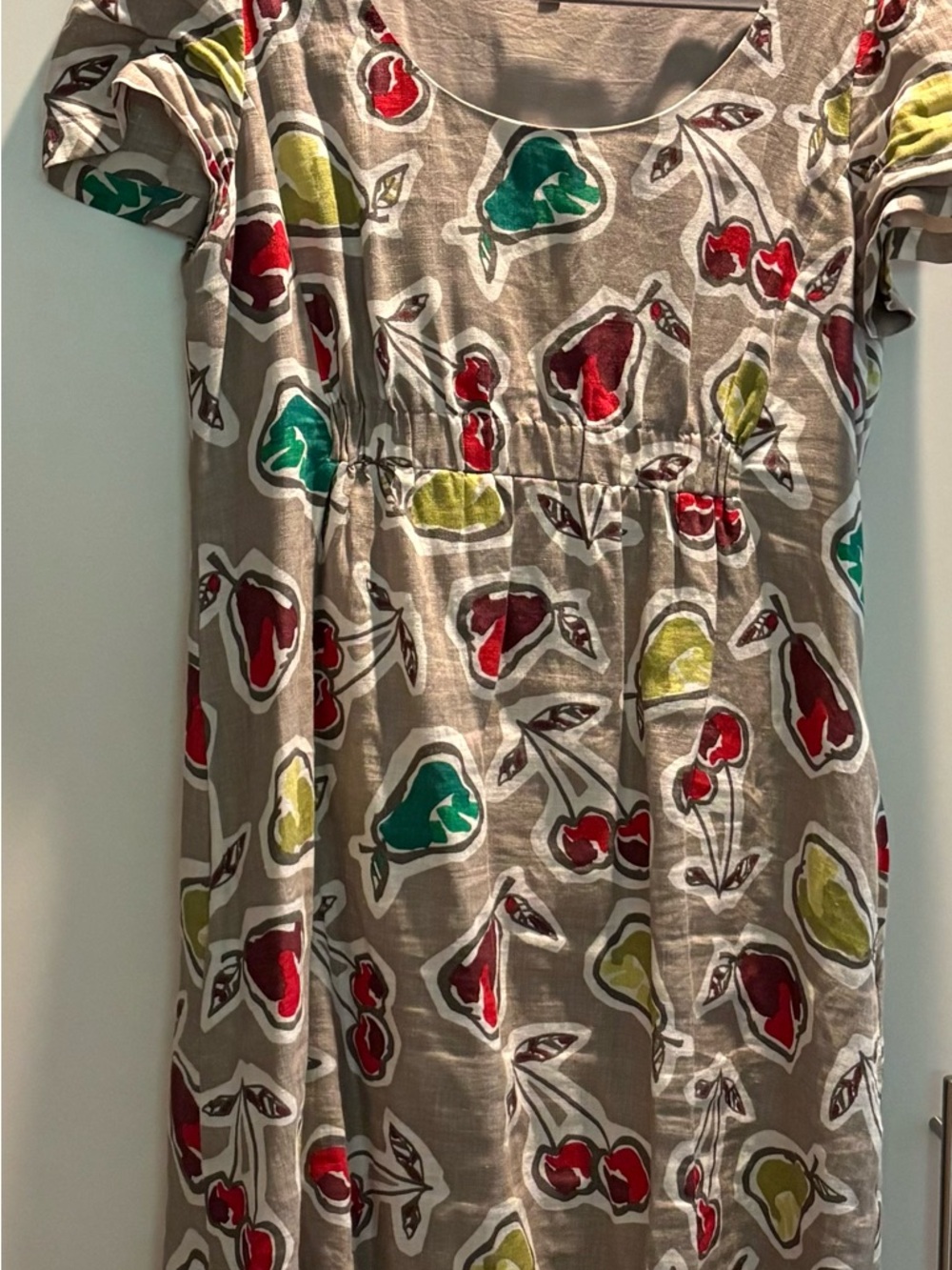 Women’s Printed Scoop-Neck Dress in Gray with Red, Green & Yellow Fruit Motif